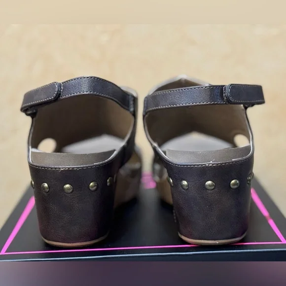 Corkys Chocolate Carley 
Size 9 - Picture 5 of 6